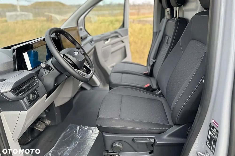Ford Transit Custom 320 L2H1 Limited A8 2.0 170KM - 5