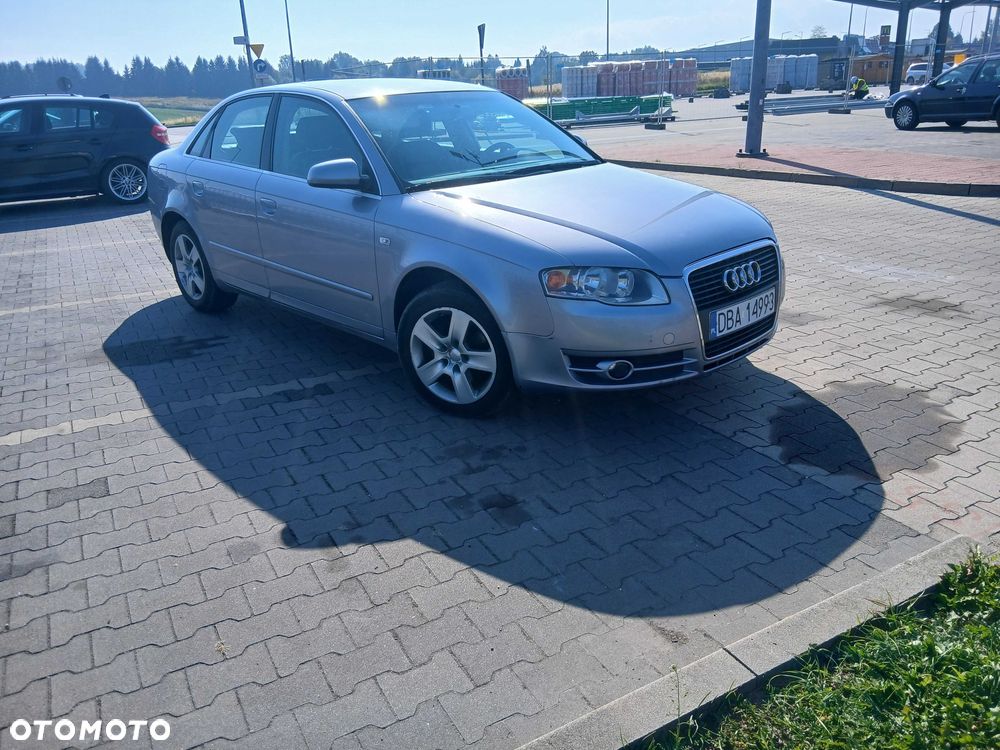 Audi A4 Limousine