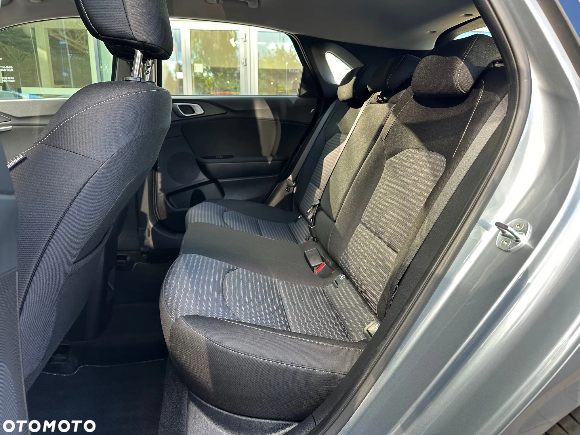 Kia Ceed 1.5 T-GDI M - 12