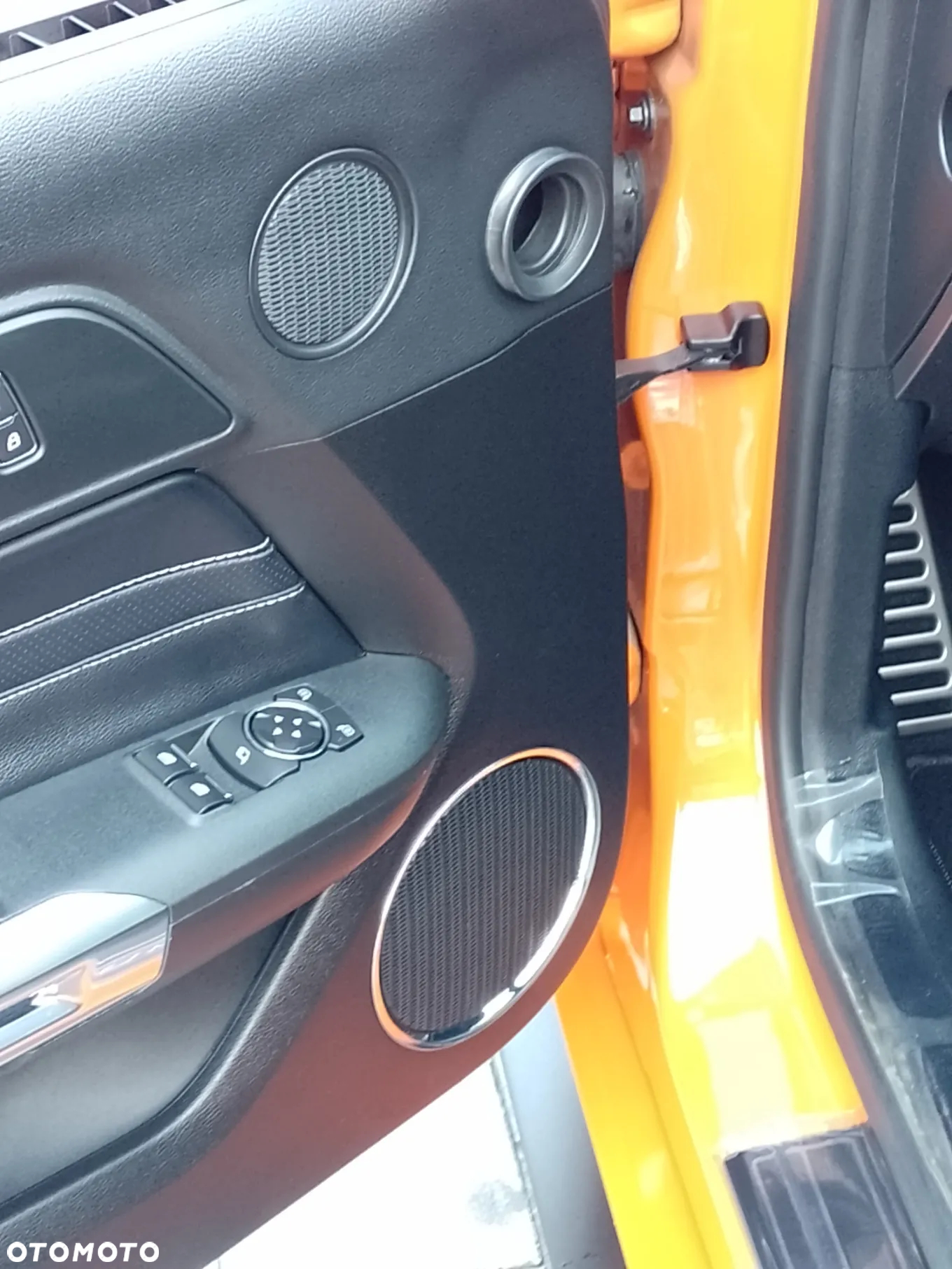 Ford Mustang - 19