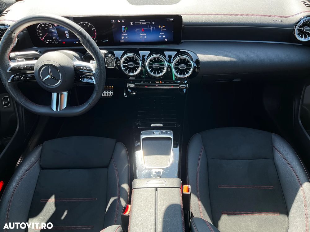 Mercedes-Benz CLA - 12