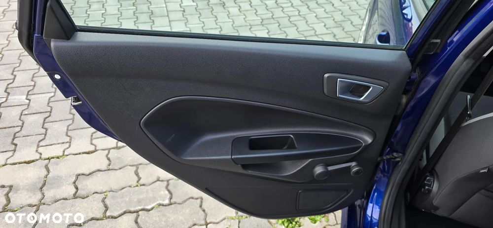 Ford Fiesta 1.0 EcoBoost S&S ST-LINE - 22