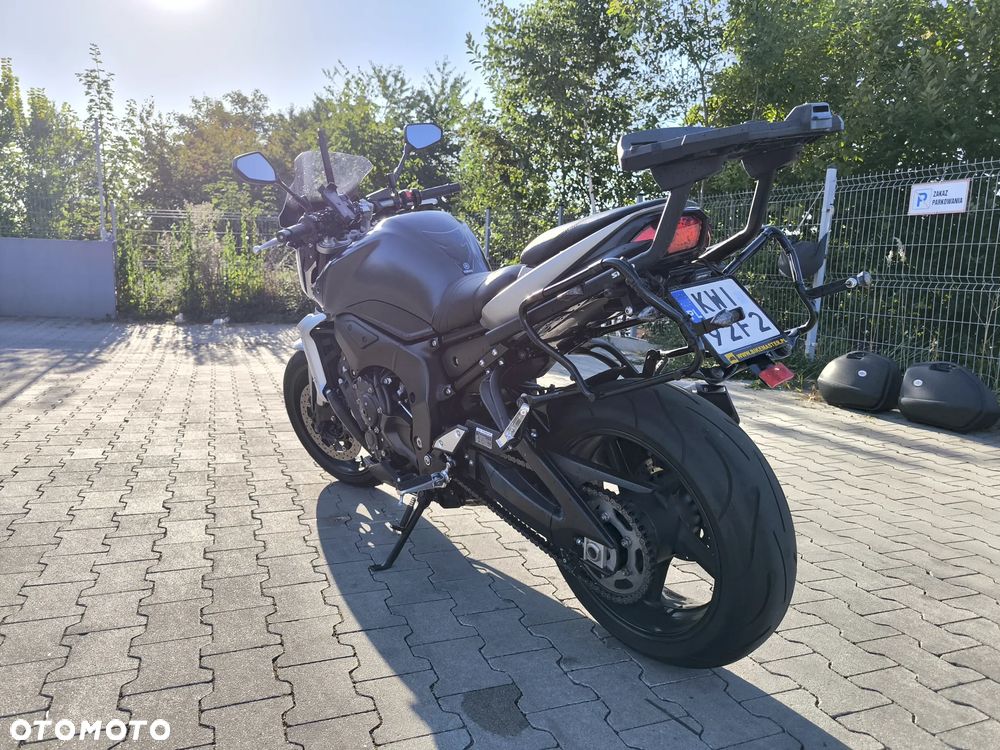 Yamaha FZ - 5