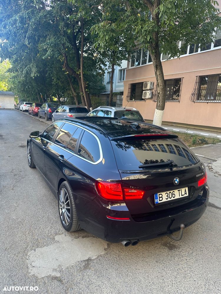 BMW Seria 5 525d Aut. Luxury Line - 4