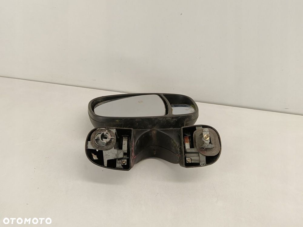 LUSTERKO PRAWE RENAULT MASTER II 98-10 - 2