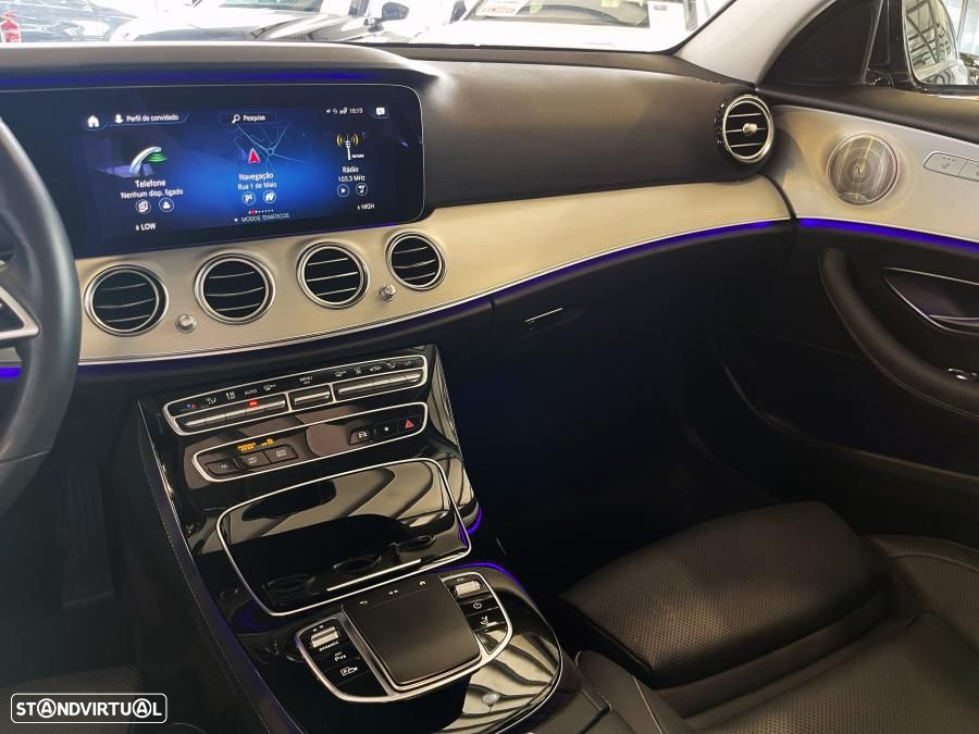Mercedes-Benz E 300 de Avantgarde - 23