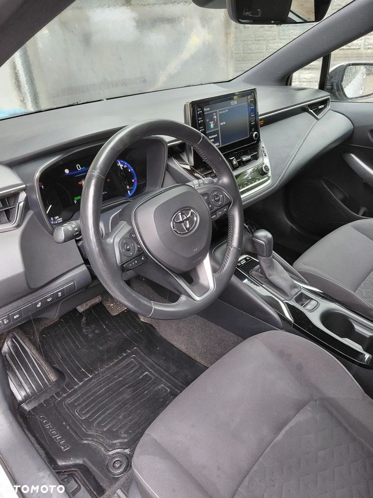 Toyota Corolla - 7