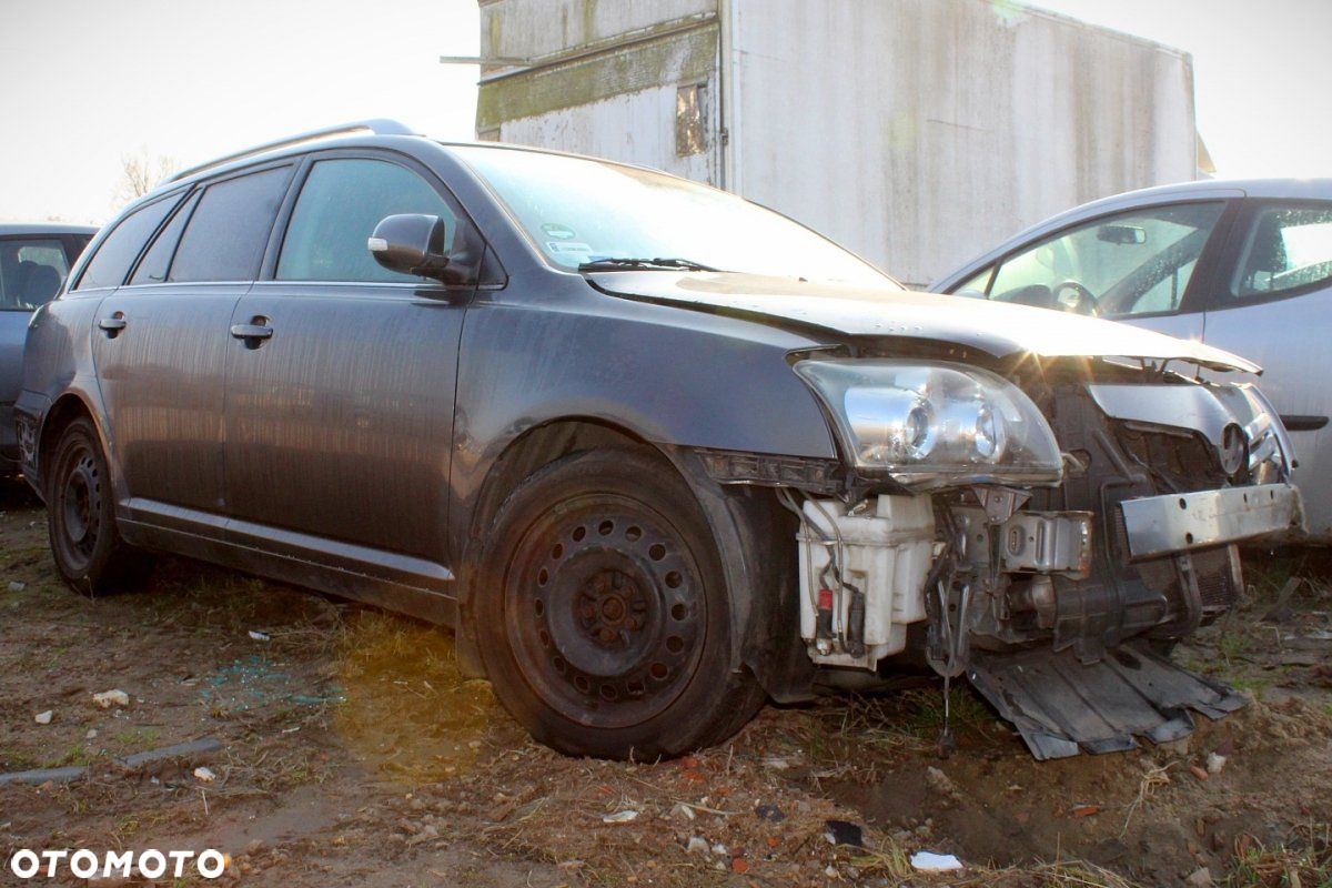 Toyota Avensis T25 2008 2.0D4D 1AD-FTV Kombi (MASKA, ZDERZAK, LAMPA, BŁOTNIK, DRZWI, SZYBA, FOTEL) - 2