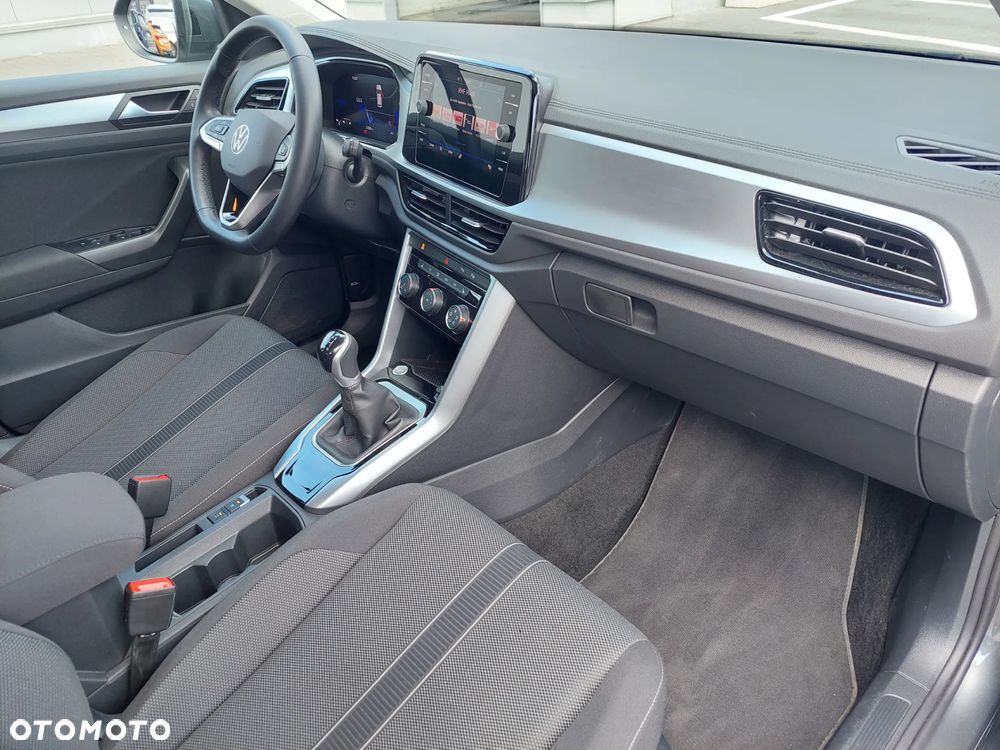 Volkswagen T-Roc 1.5 TSI Life - 29