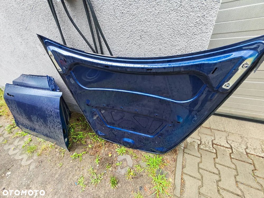 Tesla Model Y 2023 – komplet blacharski: maska + drzwi prawe przód i tył - 1