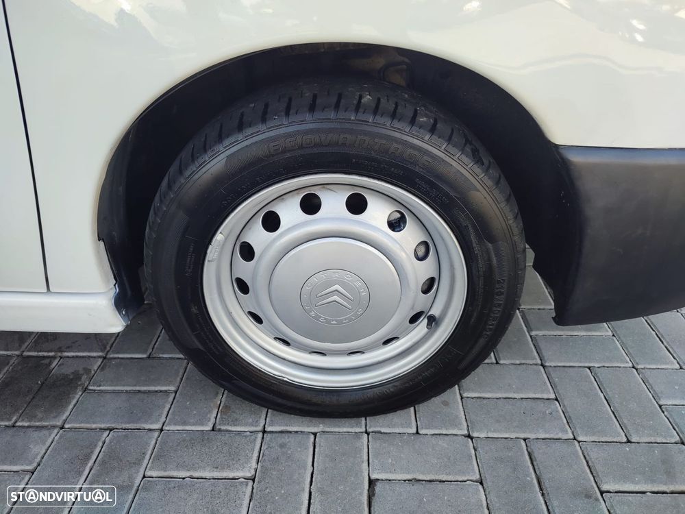 Citroën Jumpy 2.0 HDi L2H1 1200 - 33