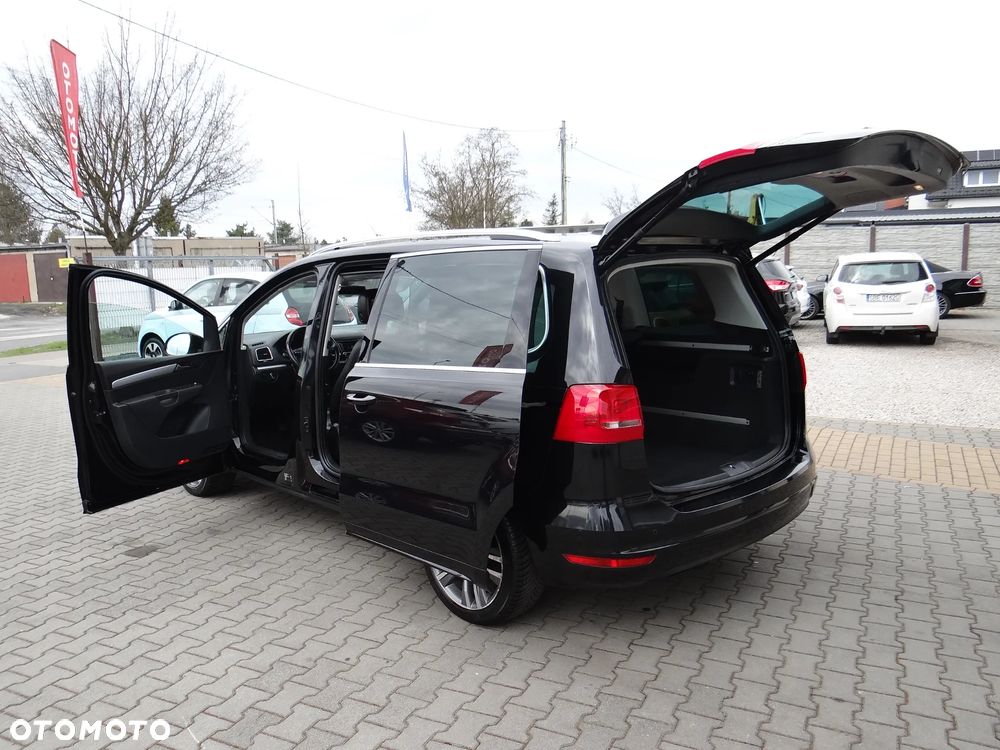 Volkswagen Sharan 2.0 TDI Blue Motion Highline - 15