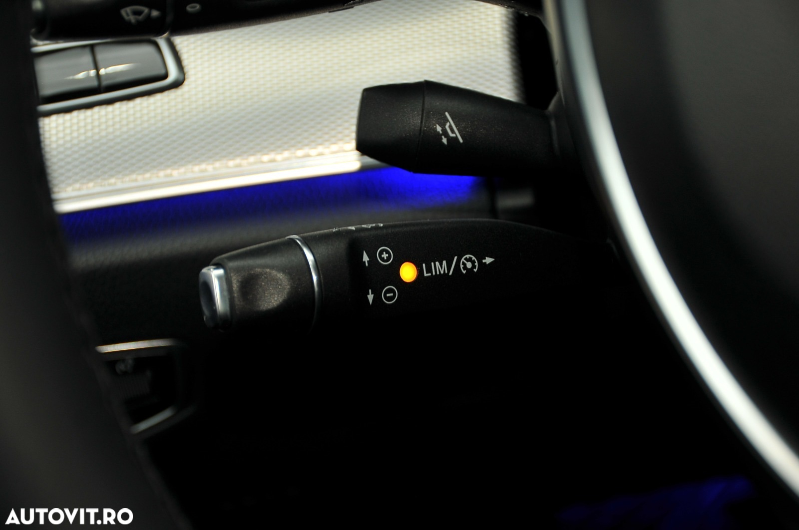 Mercedes-Benz E 350e 9G-TRONIC Exclusive - 36