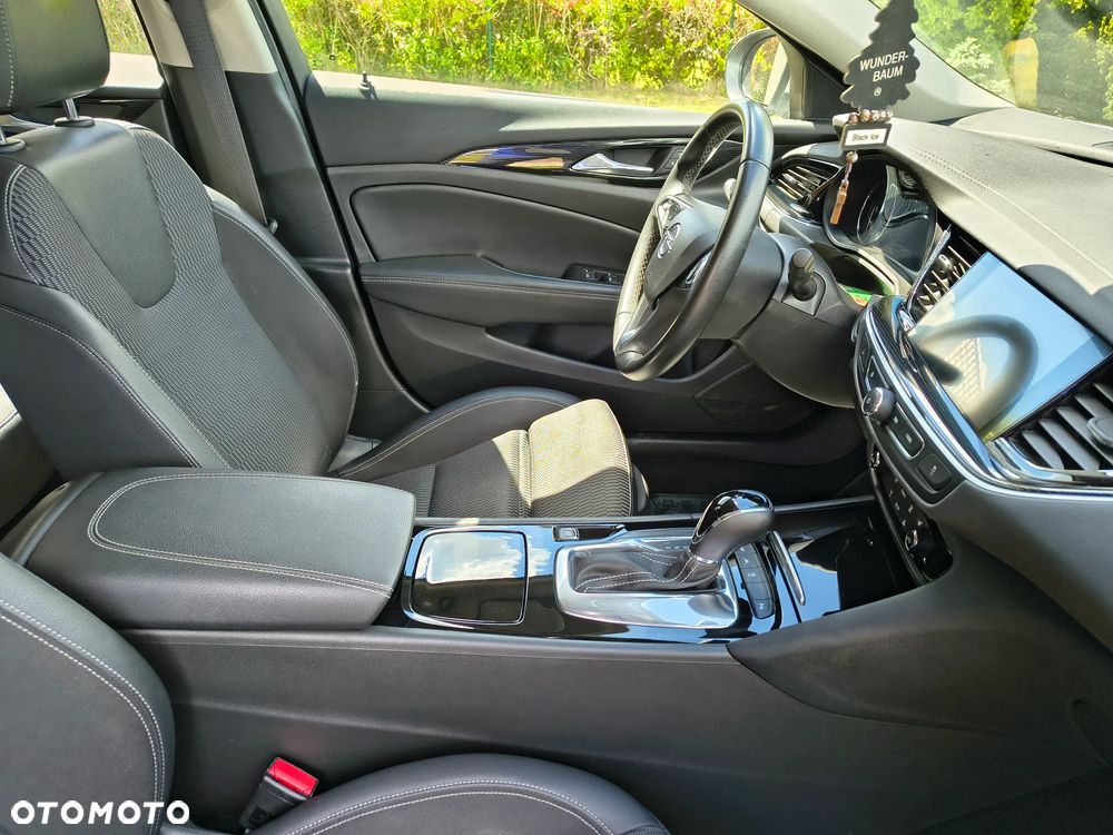 Opel Insignia 1.6 T Innovation S&S - 15