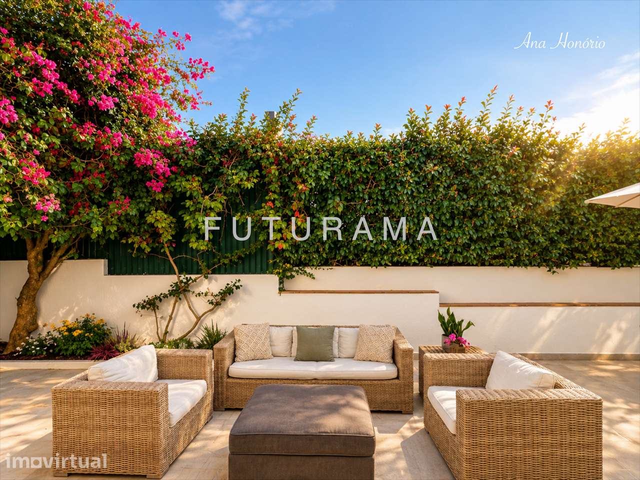 Charmosa Moradia Isolada T4+2 com Jardim, Jacuzzi e Garagem na Parede - Grande imagem: 2/60