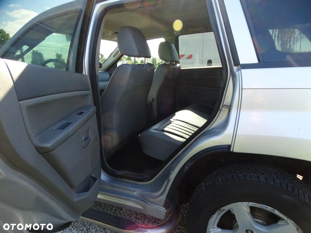 Jeep Grand Cherokee 3.7 V6 - 7