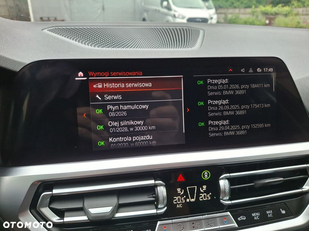 BMW Seria 3 318i Sport Line - 36