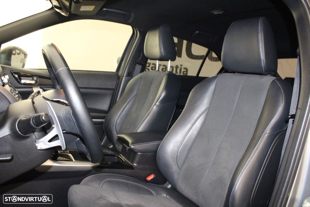 Mitsubishi Eclipse 2.4 PHEV eStyle — fotografia 33