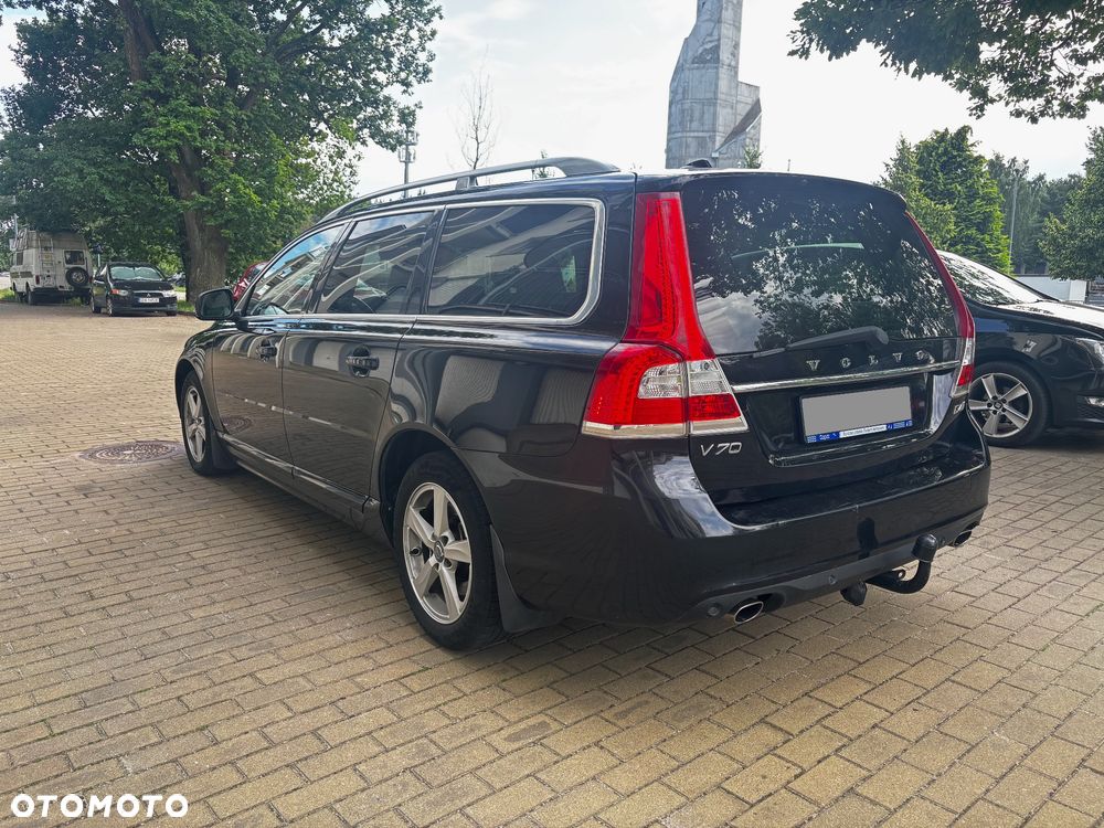 Volvo V70 D4 Geartronic Summum - 4