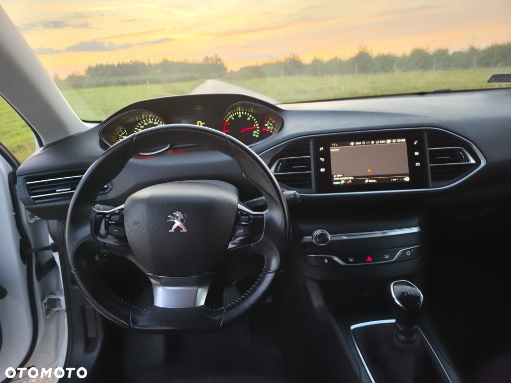 Peugeot 308 - 7