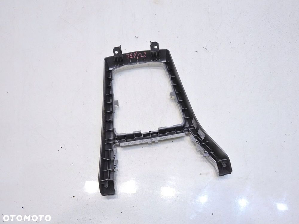 RAMKA OSŁONA ZMIANY BIEGÓW OPEL ASTRA III H - 3