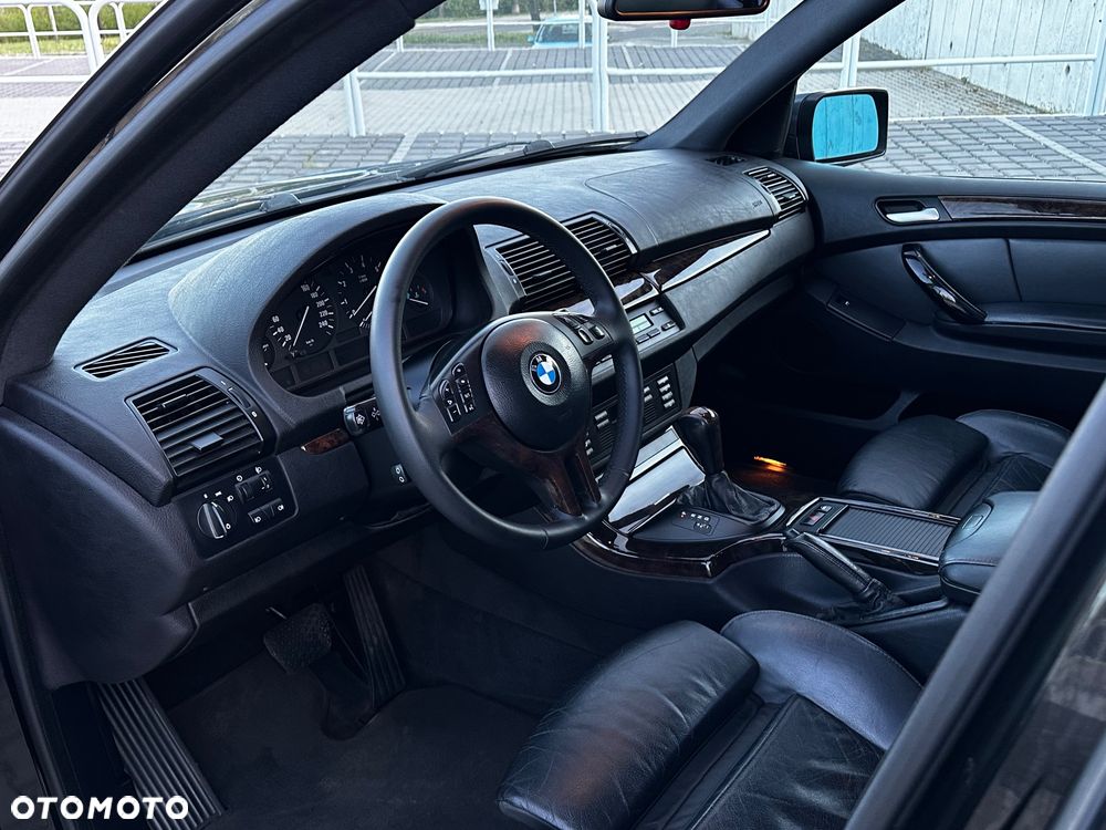 BMW X5 3.0 i - 12