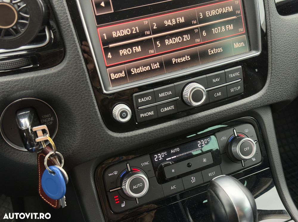 Volkswagen Touareg 3.0 V6 TDI BMT - 13