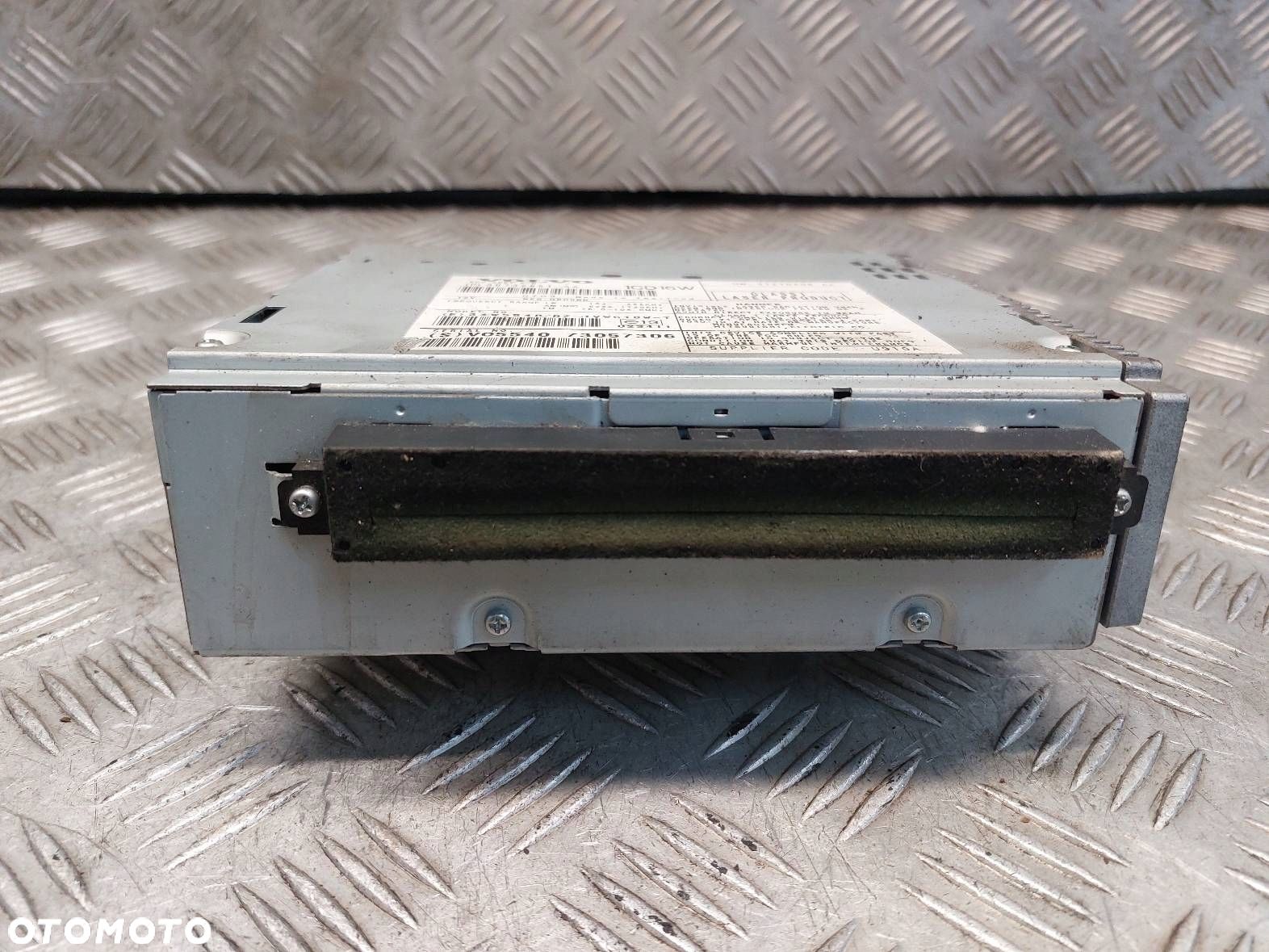 ZMIENIARKA VOLVO C30 V50 C70 30732851AA - 1