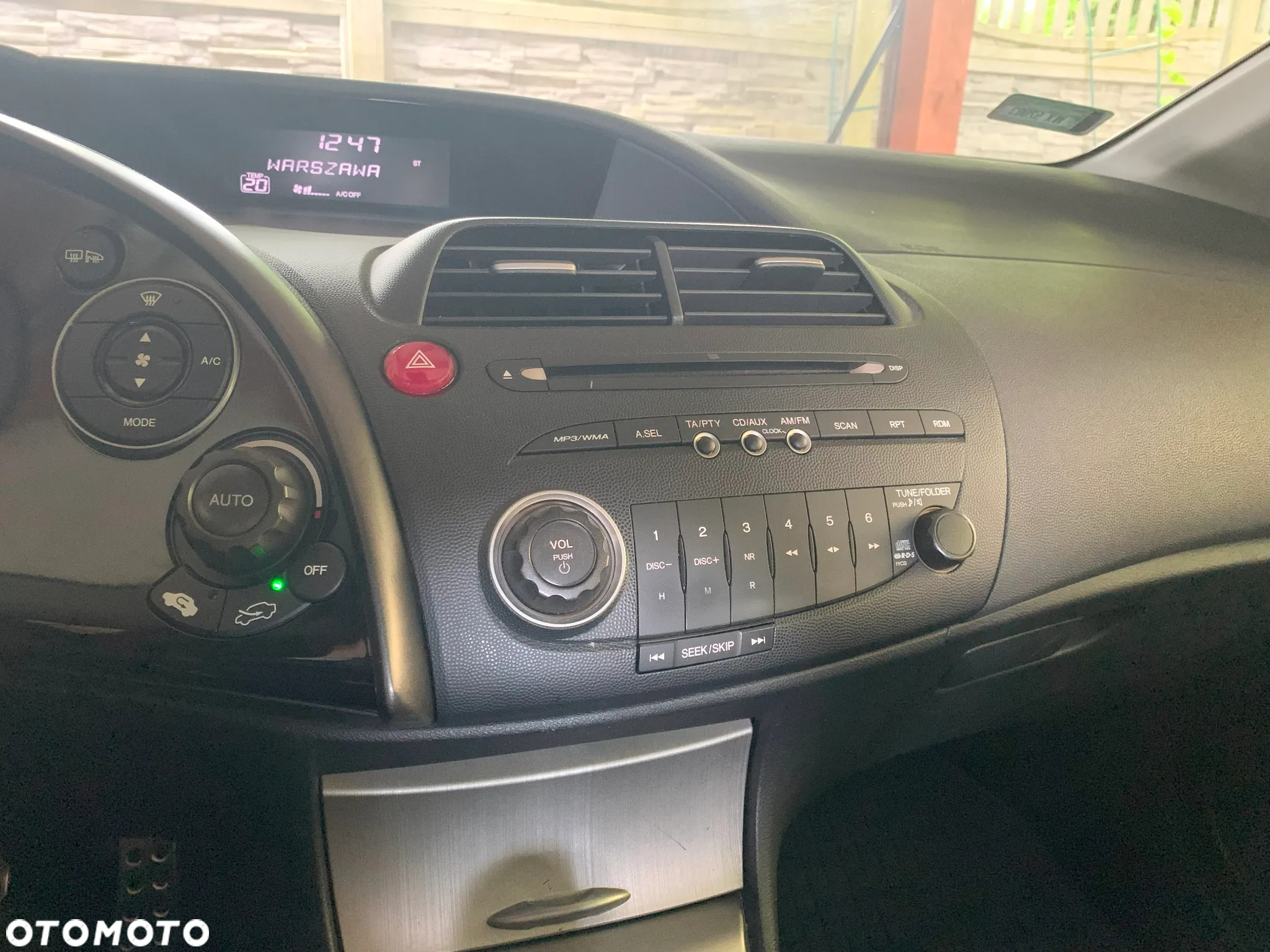 Honda Civic 1.8 Executive - 16