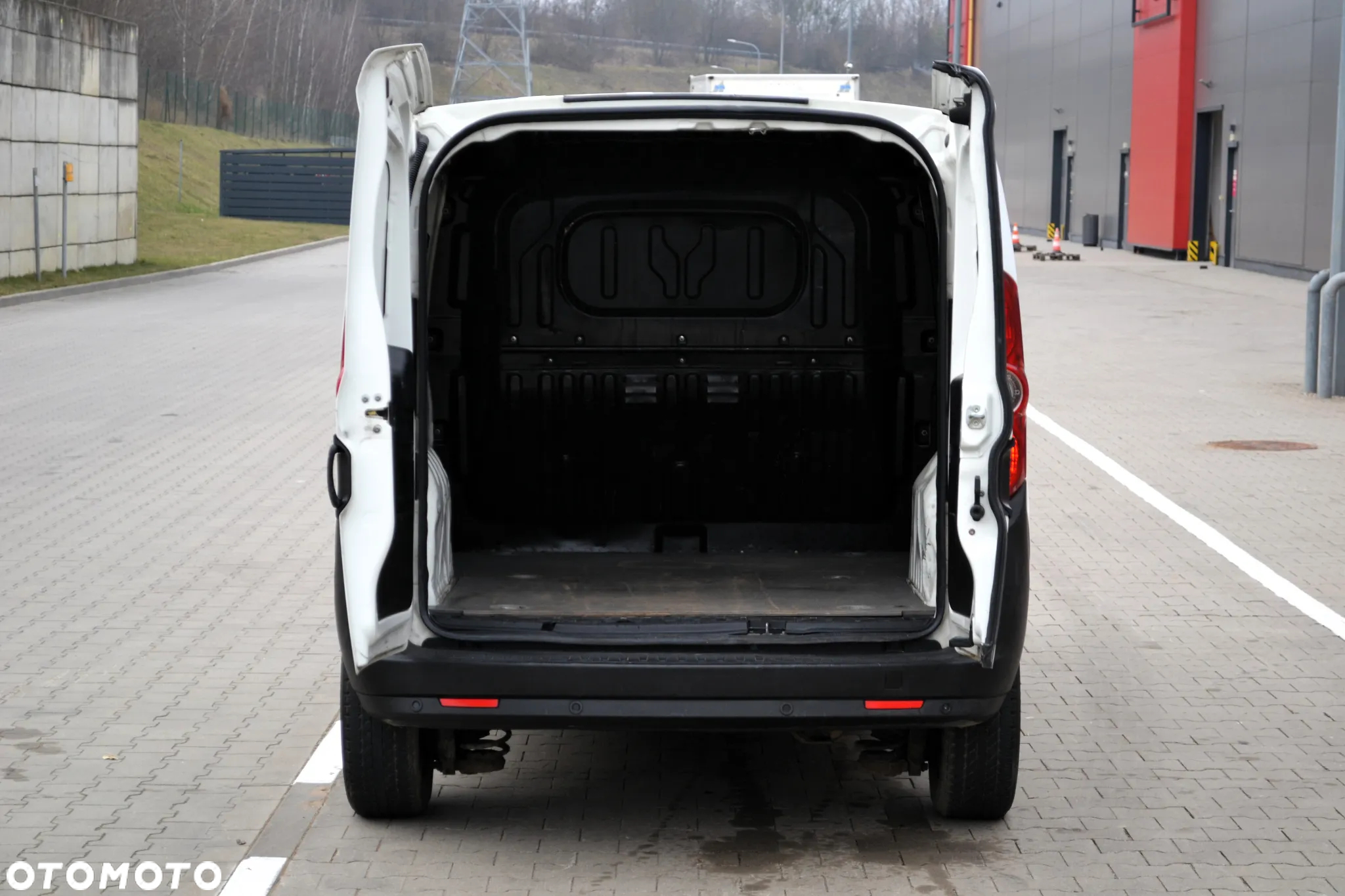 Fiat Doblo MAXI L2H1 DŁUGI - 29
