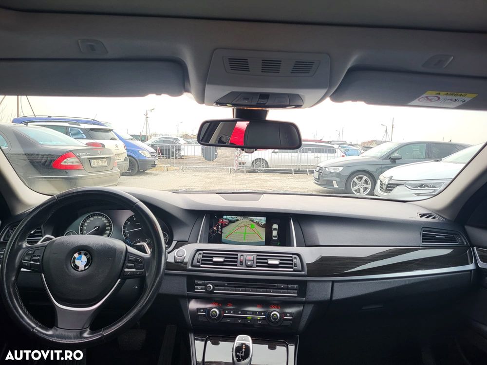 BMW Seria 5 535i xDrive AT - 9