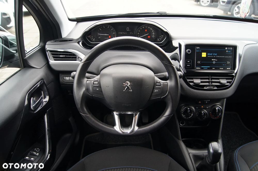 Peugeot 208 1.2 PureTech Style - 21