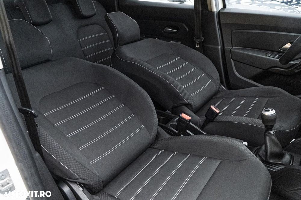 Dacia Duster 1.5 Blue dCi 4WD Comfort - 33