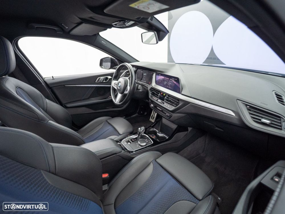 BMW 118 i Pack Desportivo M Auto - 36