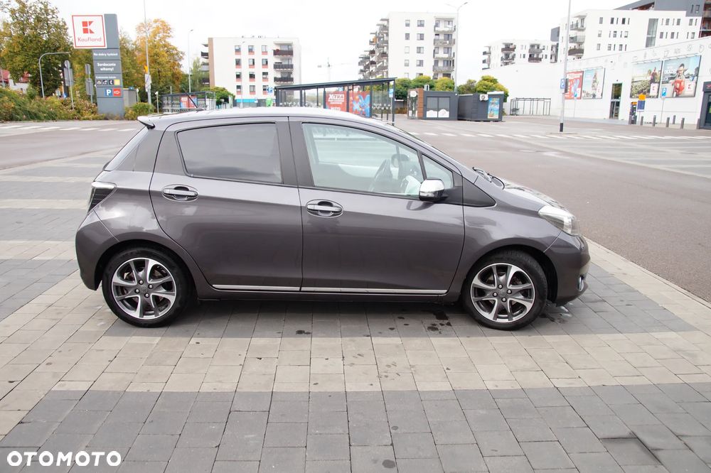 Toyota Yaris 2014 photo 4