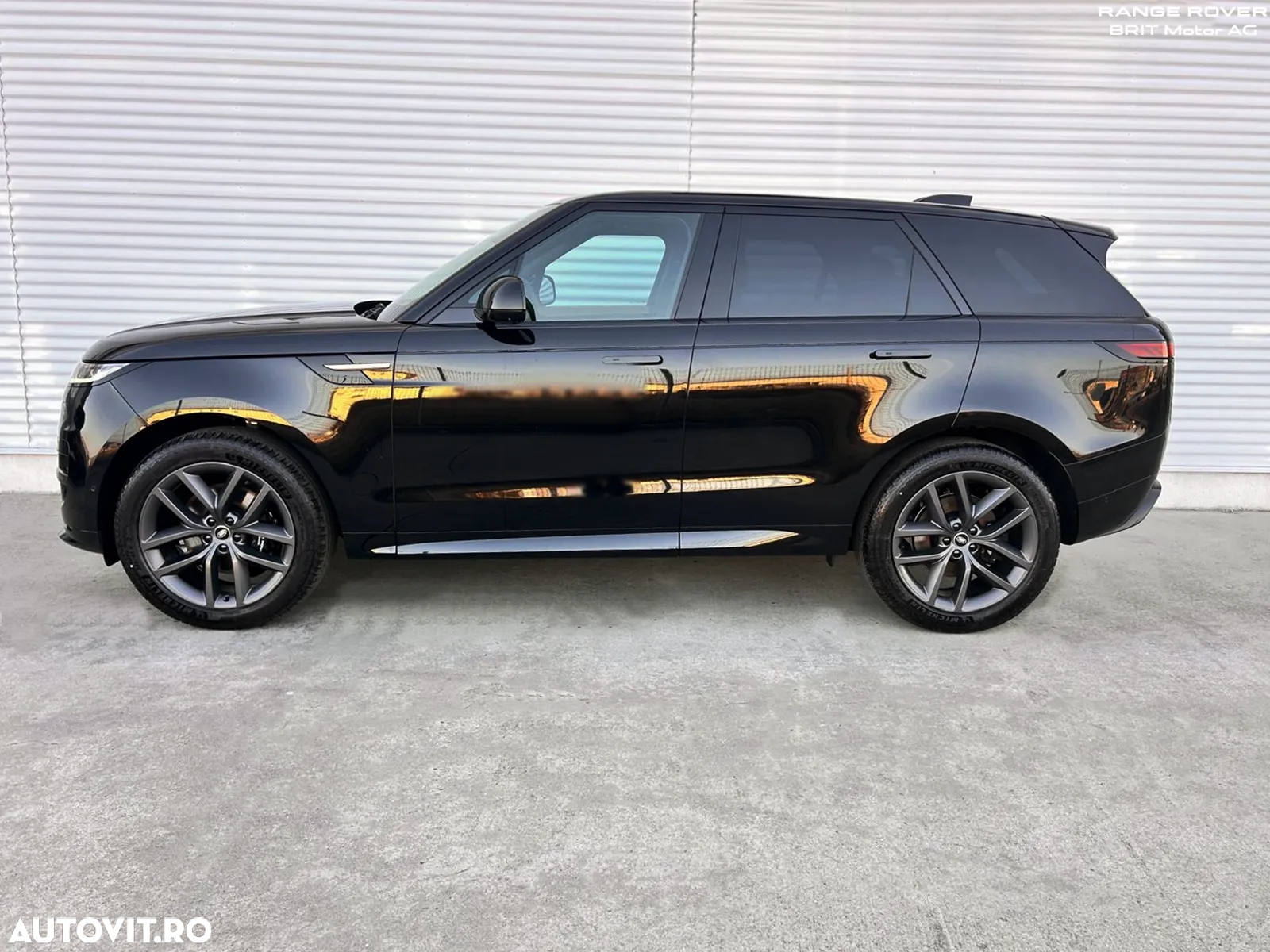 Land Rover Range Rover Sport 3.0 I6 D300 MHEV Dynamic SE - 5