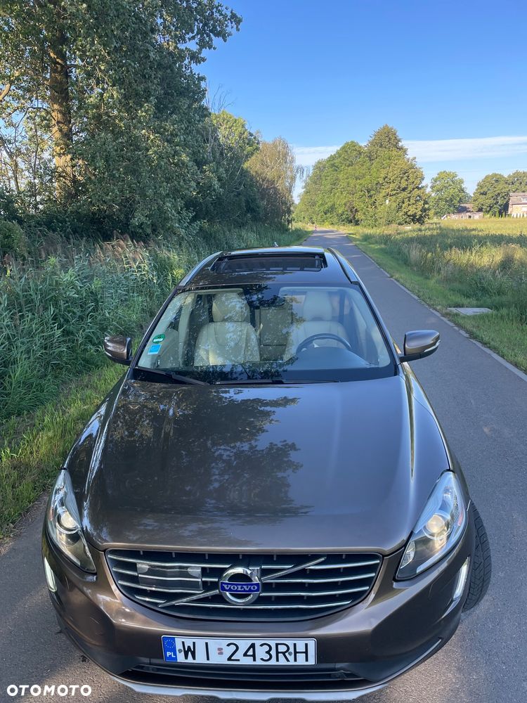 Volvo XC 60 D5 AWD Summum - 5