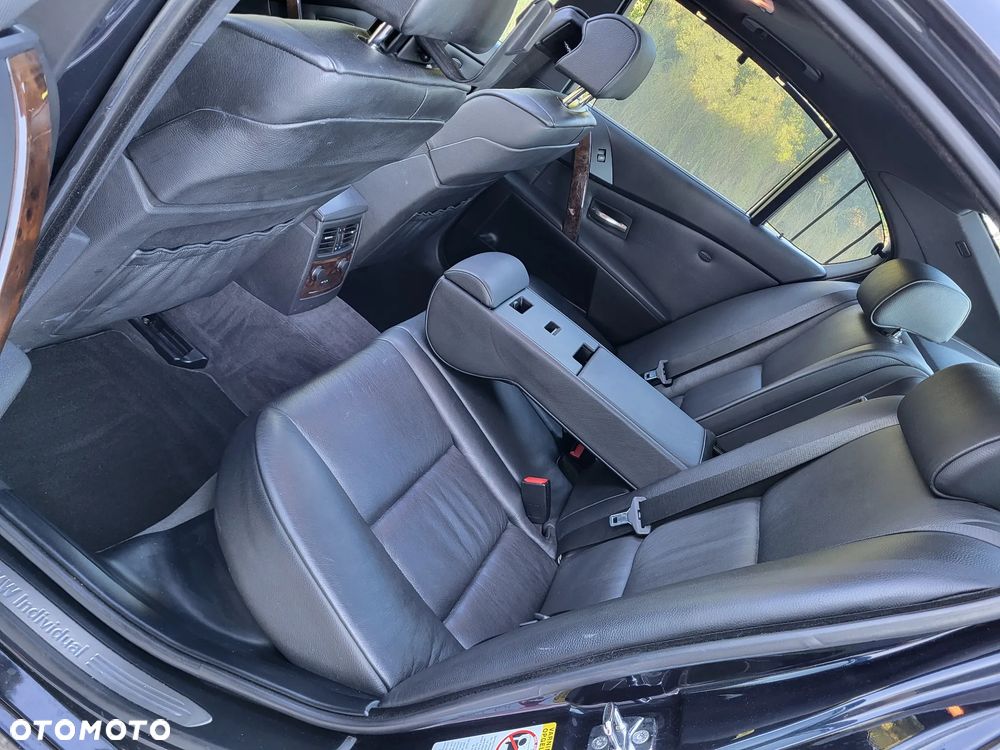 BMW Seria 5 - 22