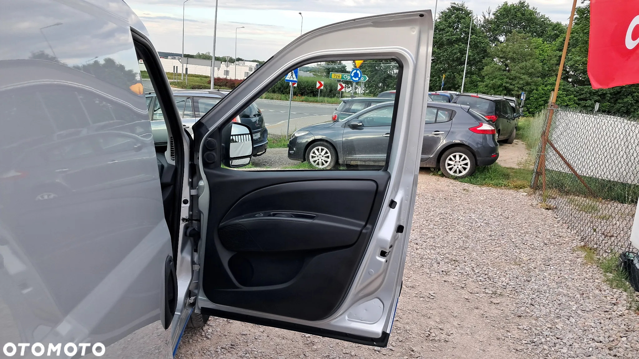 Opel COMBO - 9