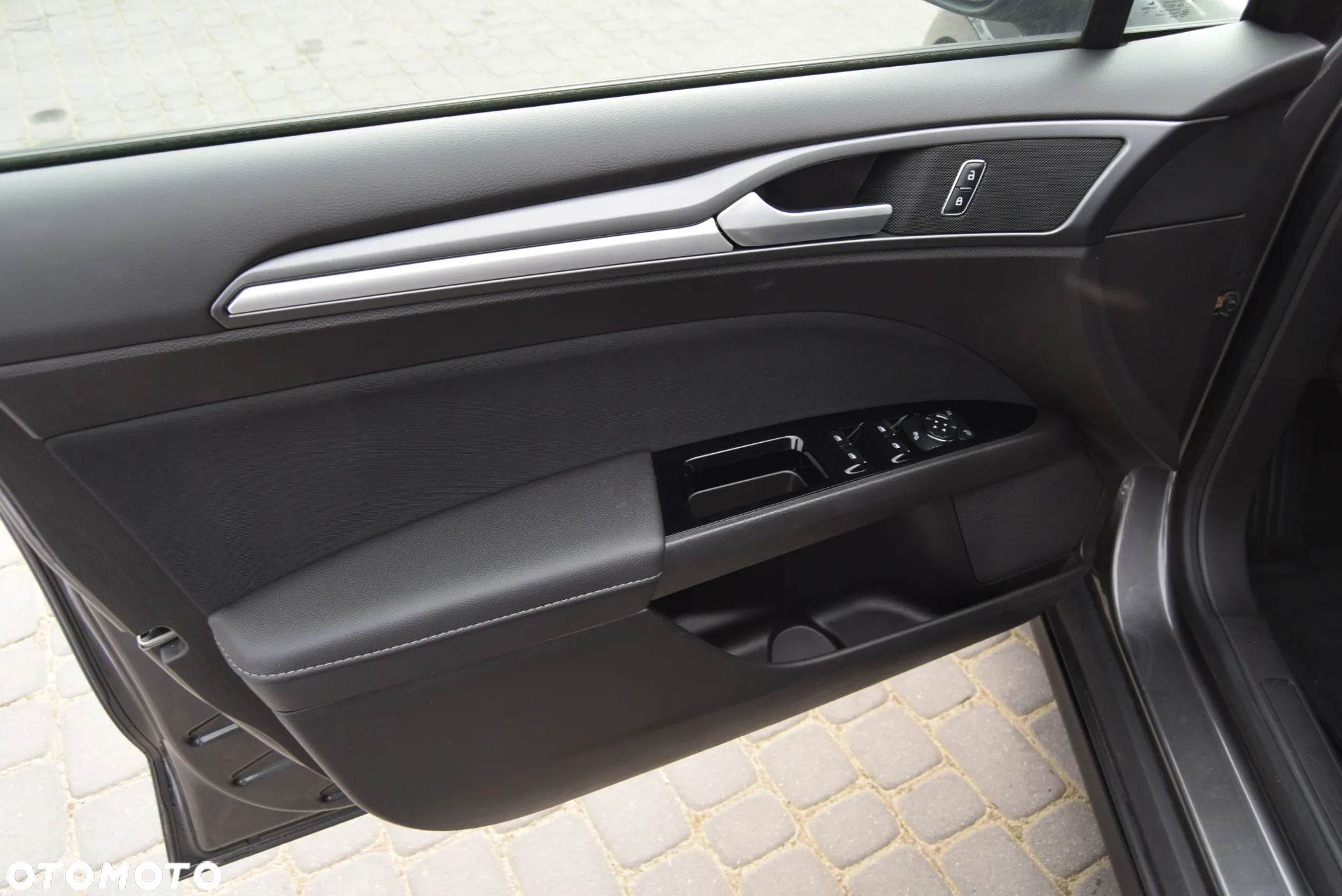 Ford Mondeo 1.5 TDCi Trend - 17
