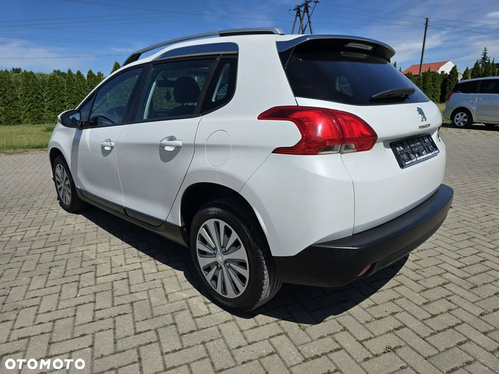 Peugeot 2008 - 13