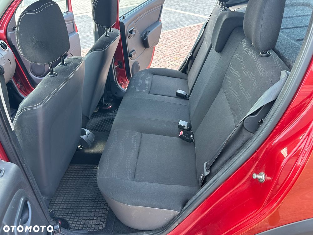 Dacia Sandero Stepway - 9