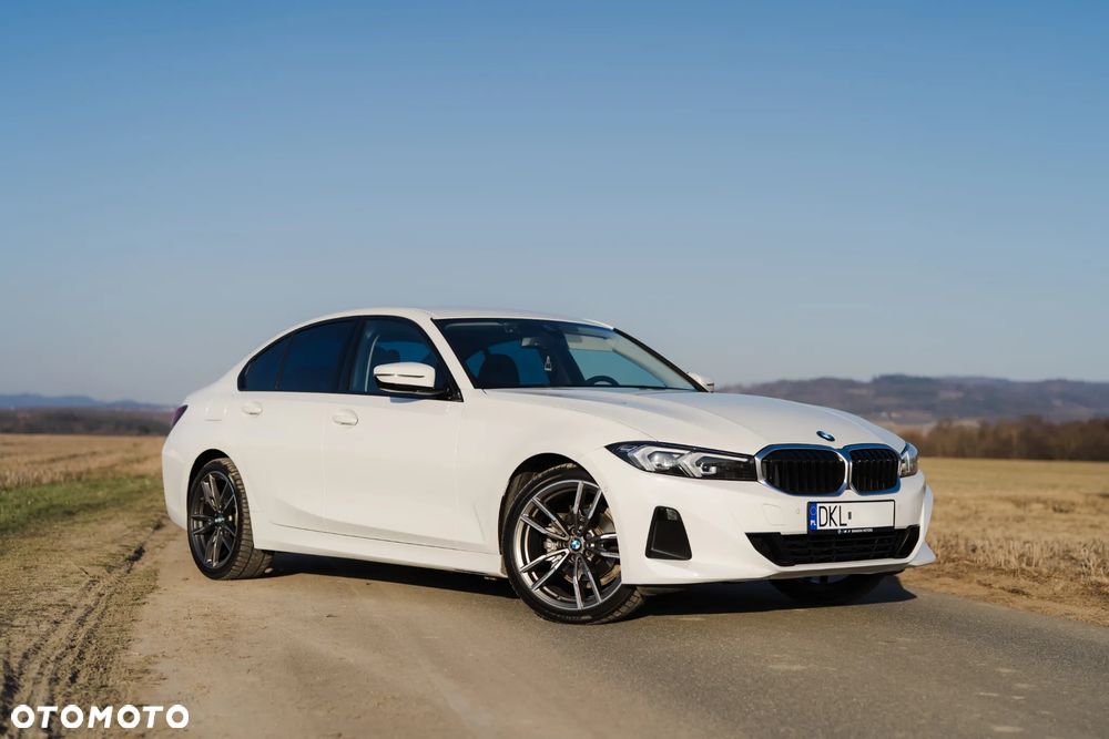 BMW Seria 3 318d - 15