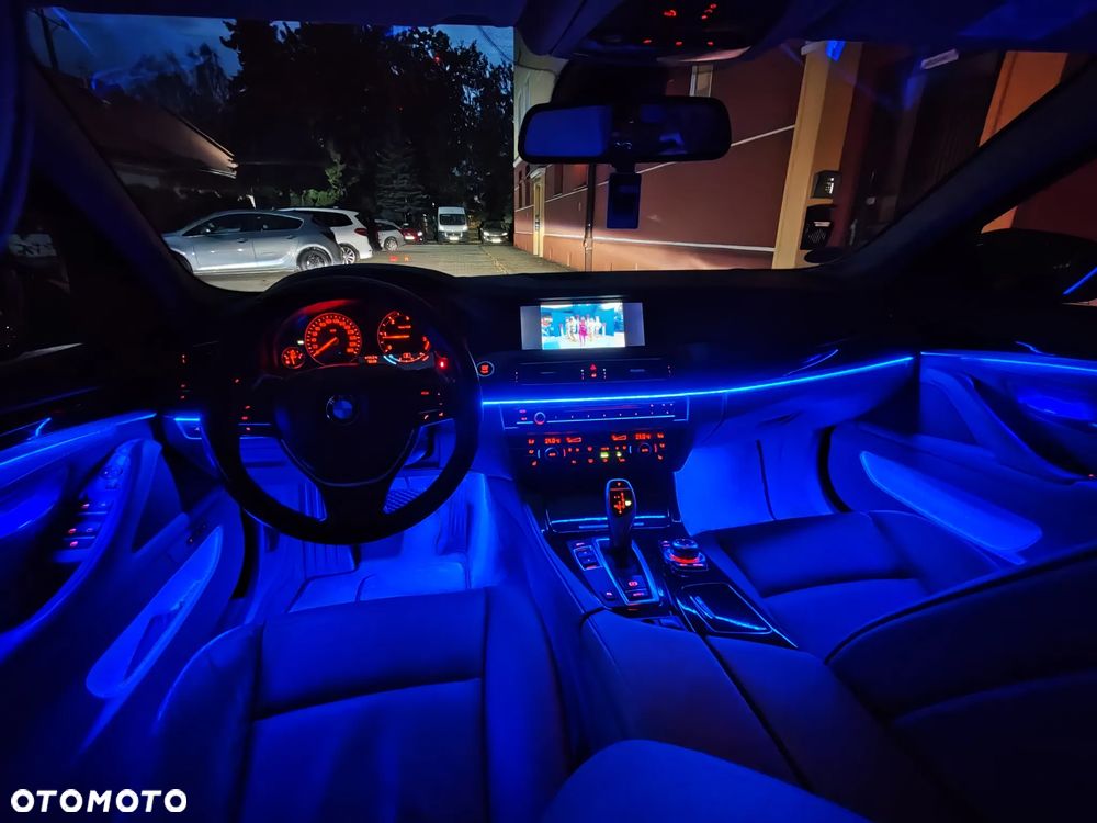 BMW Seria 5 520d Luxury Line - 8