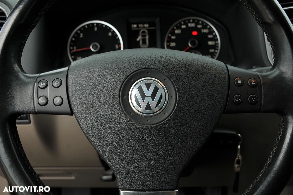 Volkswagen Tiguan 2.0 TDI DPF 4Motion Track & Style - 18