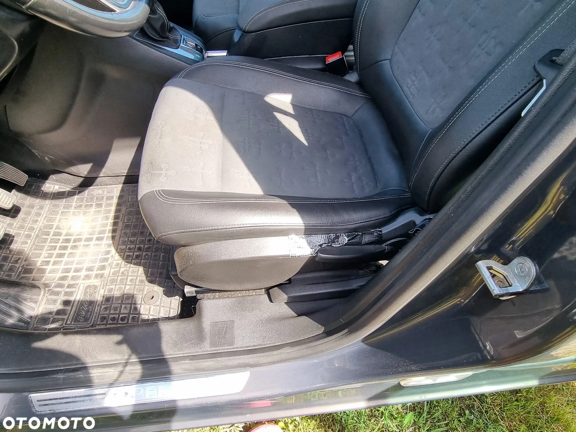 Opel Meriva 1.4 T Cosmo S&S - 15
