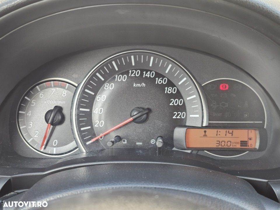 Nissan Micra 1.2i Acenta - 8