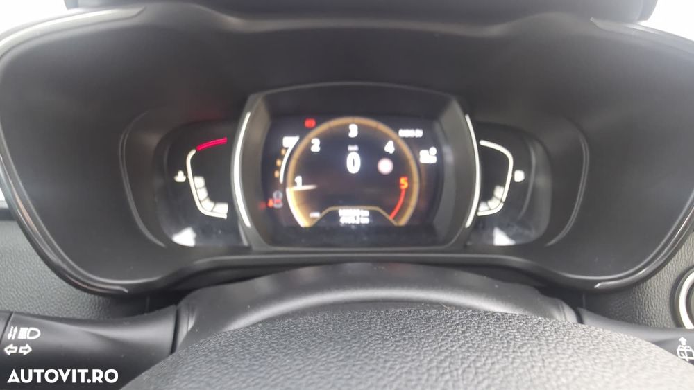 Renault Kadjar BLUE dCi 115 EDC INTENS - 15