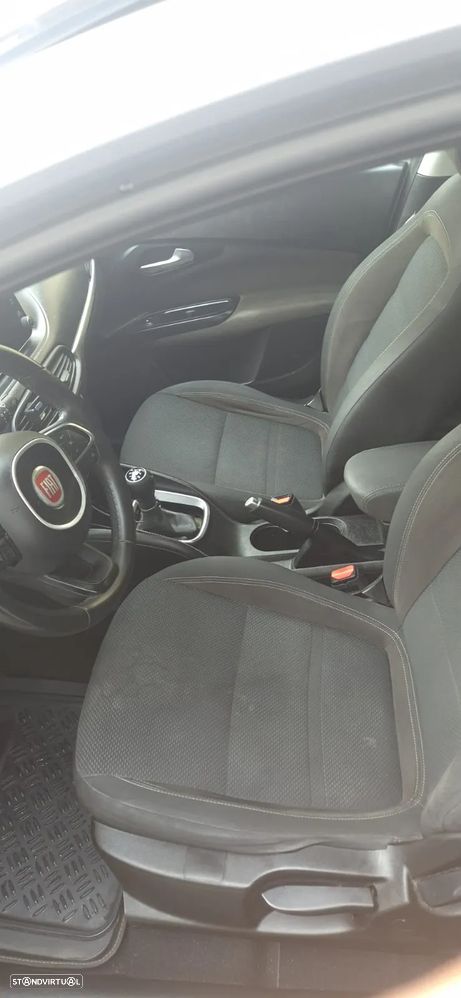 Fiat Tipo Station Wagon 1.3 M-Jet Lounge J17 - 11