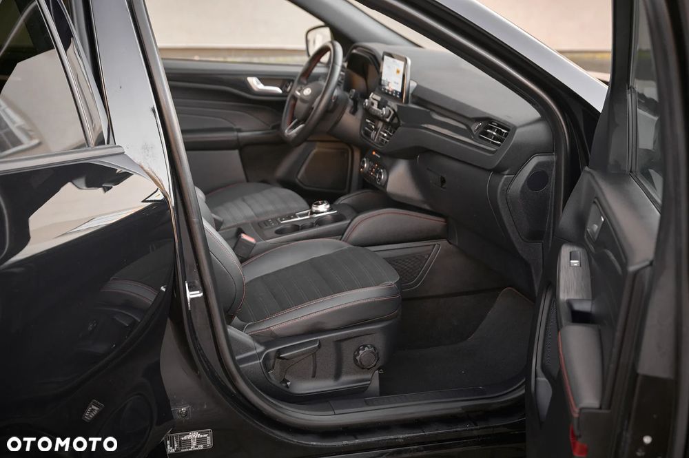 Ford Kuga 1.5 EcoBlue ST-LINE - 25
